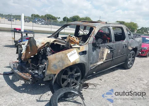 2008 Cadillac Escalade Ext Standard z USA, uszkodzony, nr VIN 3GYFK62828G301851